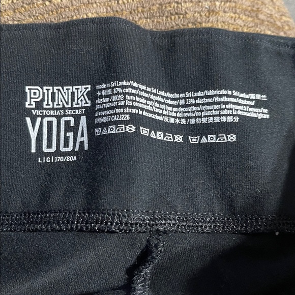 PINK Victoria’s Secret YOGA size large Leggings - Picture 5 of 6